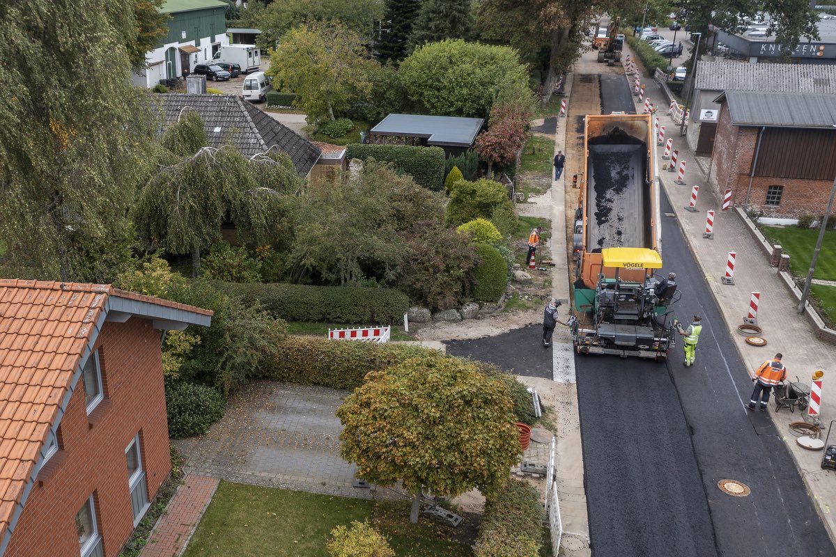 HOFF Ihre Profis für Asphaltarbeiten, Straßenbau und Kanalbau